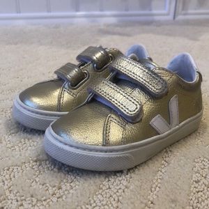 VEJA Esplar Sneaker Toddler Size 8